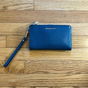 Michael Kors Wristlet Wallet Blue